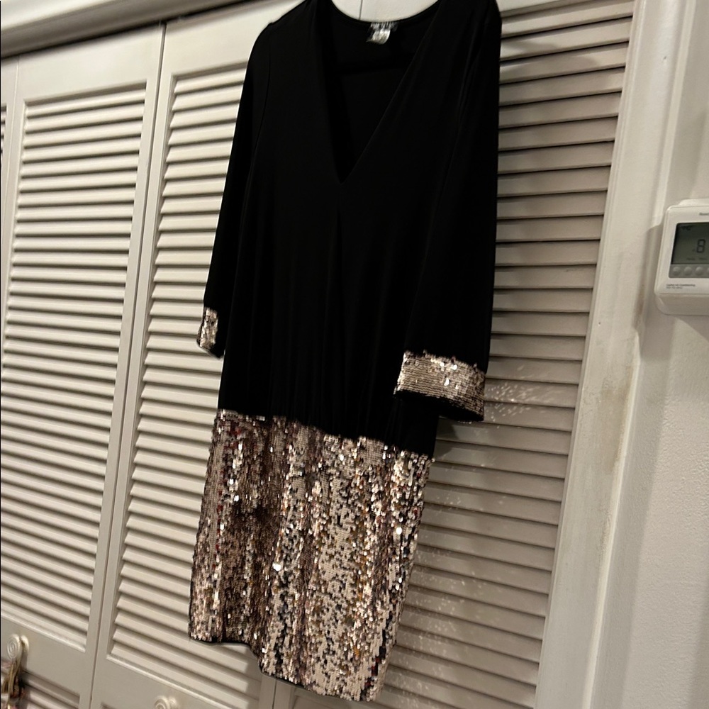 Venus Black V-Neck Dress w Gold Sequin Hem gold sequins trim on the sleeves L.